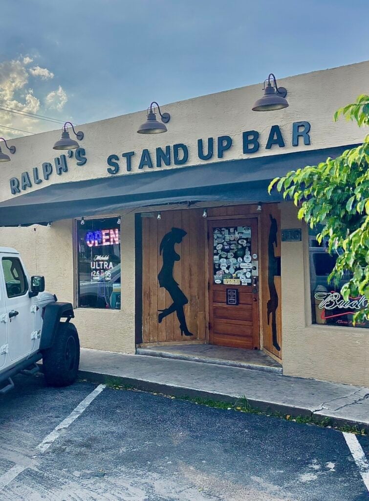 Exterior of Ralphs Stand Up Bar in Jupiter Florida